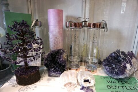 Crystals & Herbal